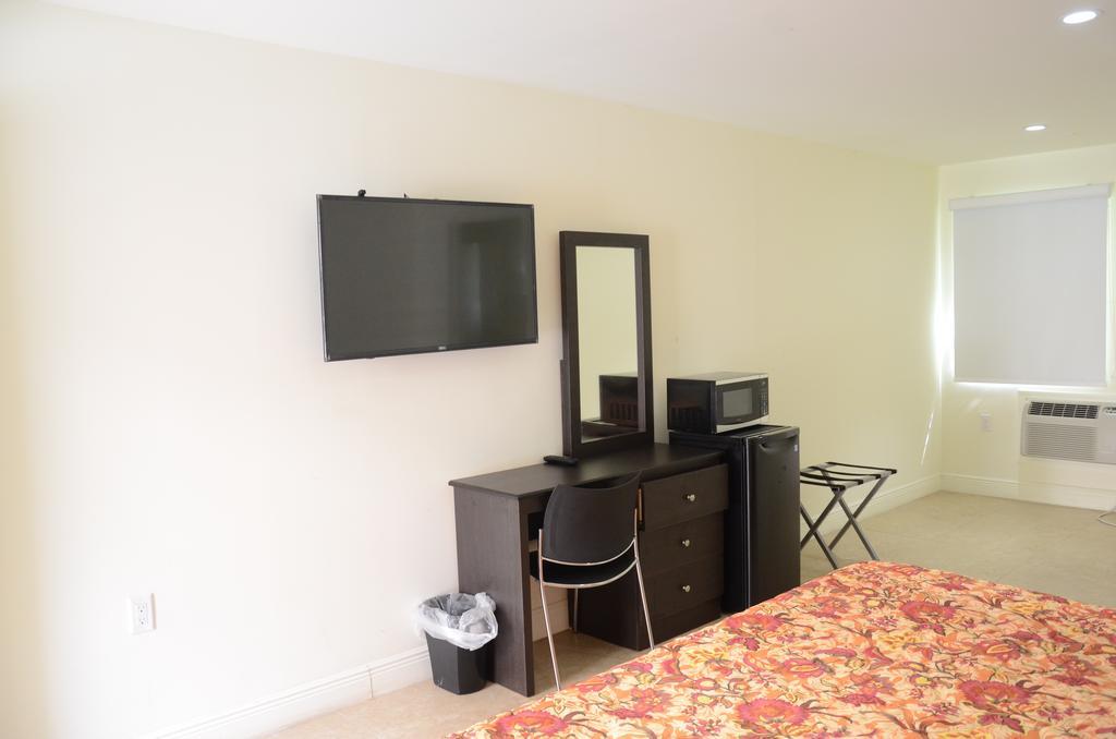 Carl'S El Padre Motel Miami Buitenkant foto